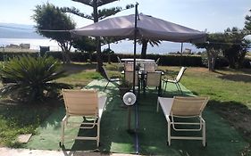 Villa sullo stretto